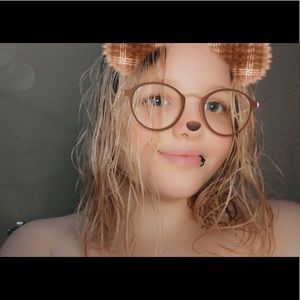 Meet your Posher, Ann